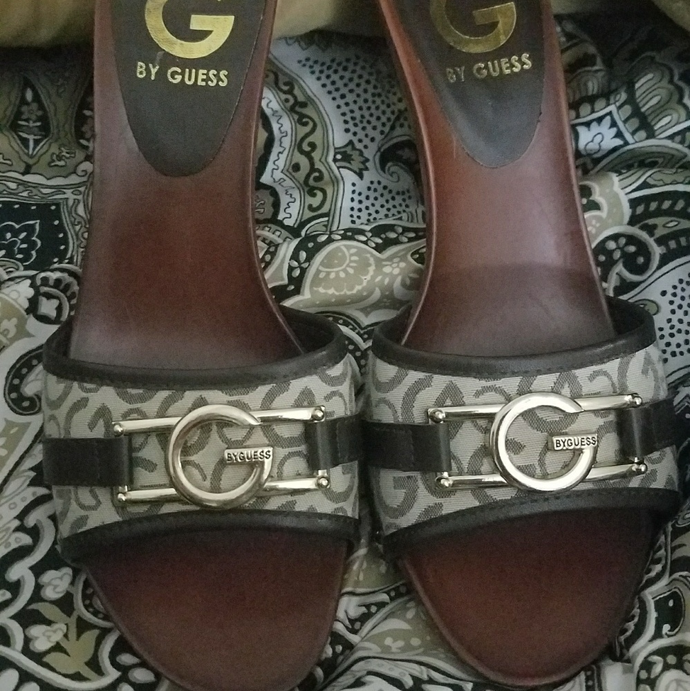 Summer Guess heels!